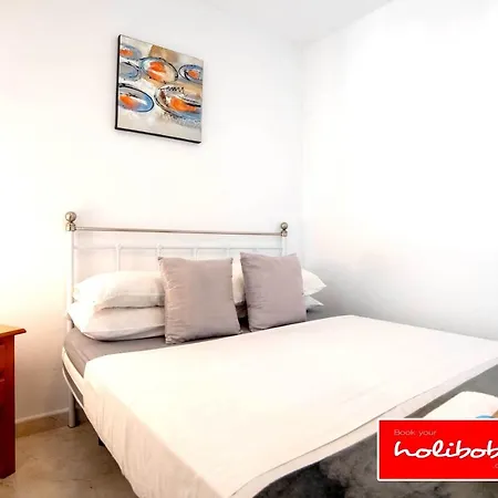 Playmon Park Apartman